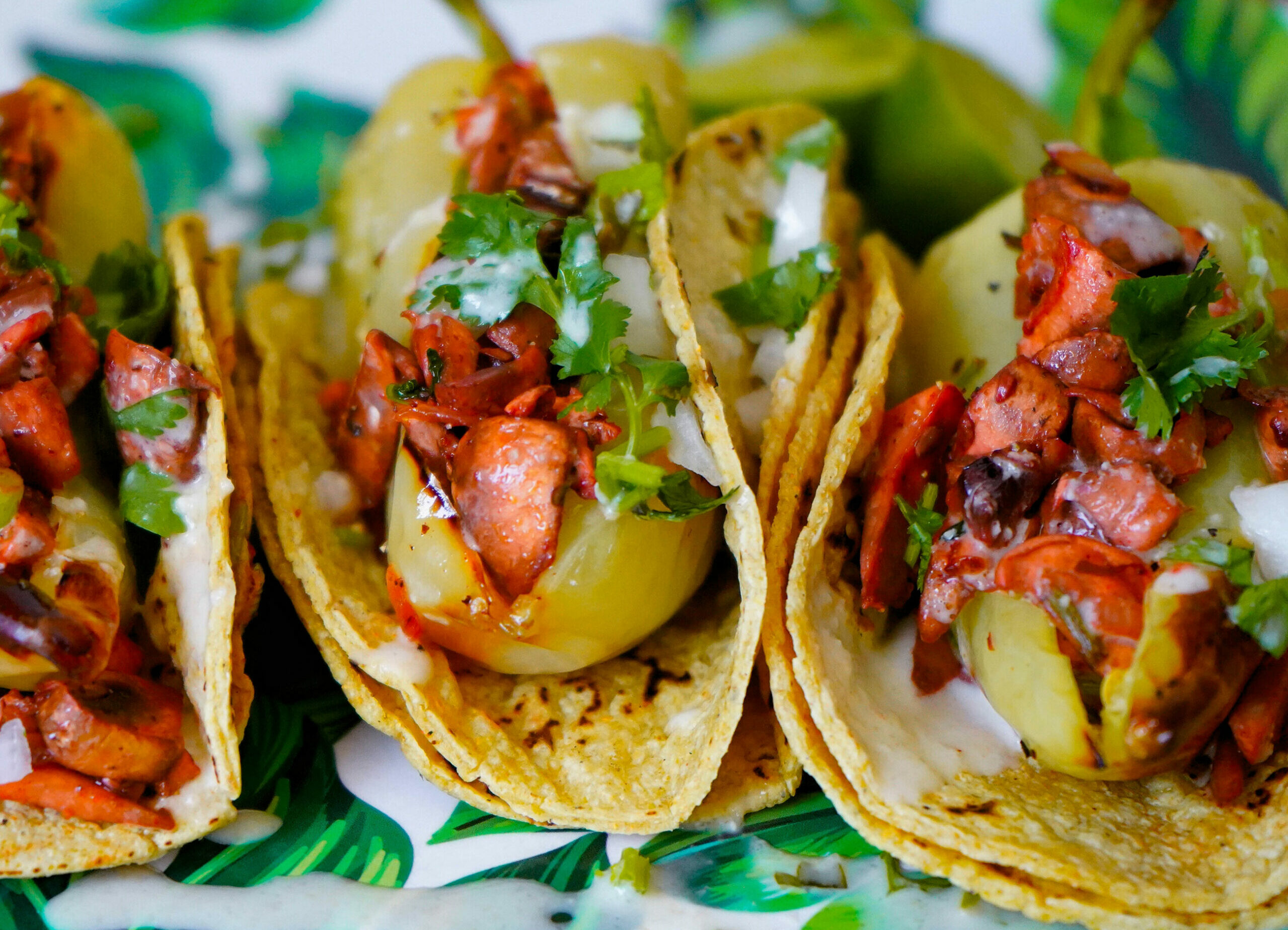 Tacos de chiles rellenos Love Veg