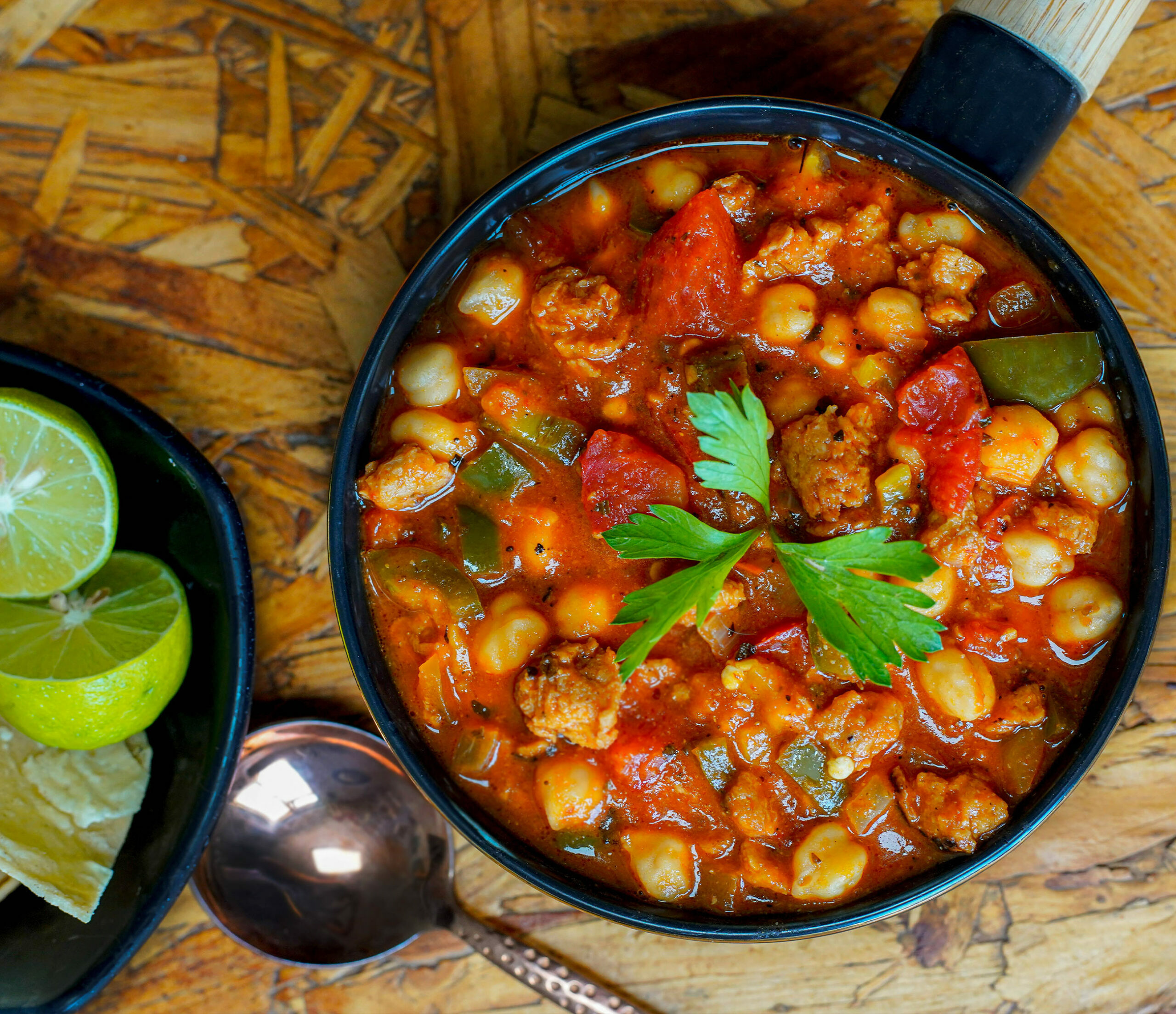 Chilli a la Mexicana con Garbanzos | Love Veg