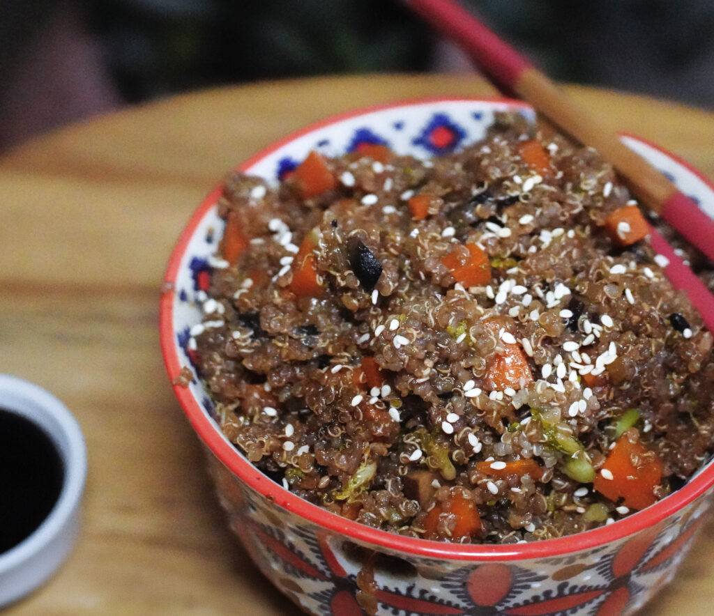 Yakimeshi de Quinoa | Love Veg México
