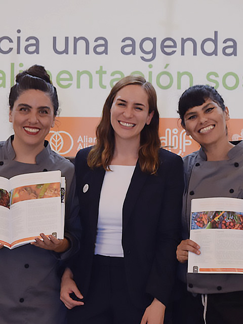 ¡Lanzamos recetario sostenible junto al DIF Jalisco! | Love Veg México
